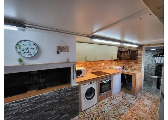 Casa Encima Del Mar, Parquing, 4 Patios, Idilico