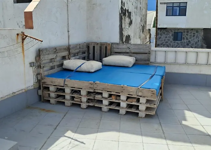 Vakantiehuis Casa Encima Del Mar, Parquing, 4 Patios, Idilico