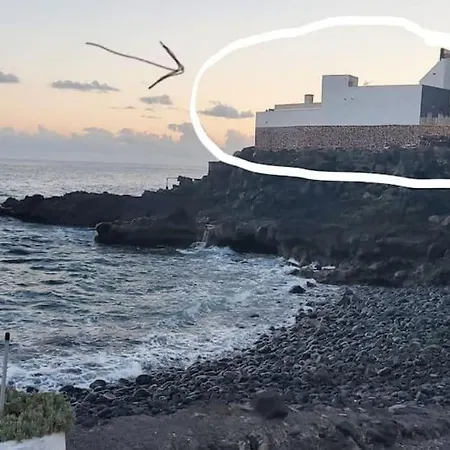 Casa Encima Del Mar, Parquing, 4 Patios, Idilico