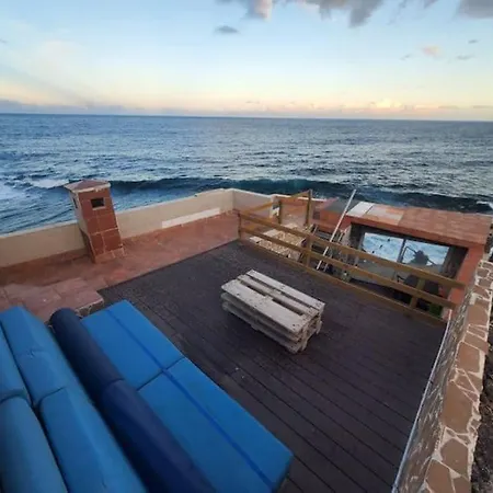 Casa Encima Del Mar, Parquing, 4 Patios, Idilico 別荘