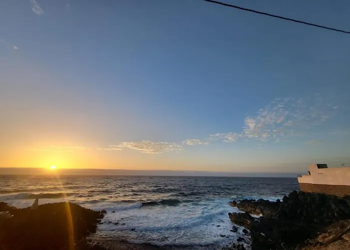 Dom wakacyjny Casa Encima Del Mar, Parquing, 4 Patios, Idilico *